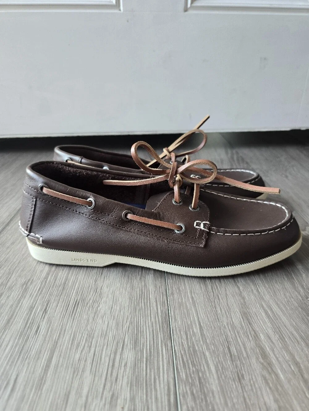 Lands End Seaport Brown Leather Boat Shoes Womens 9.5 Lace Up Moccasin Loafer